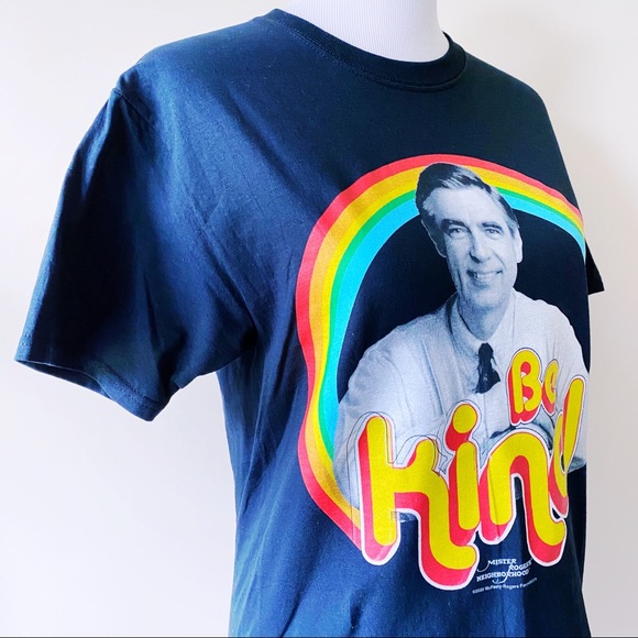 🆕 Mr. Rogers Neighborhood Rainbow T-Shirt Pride - Picture 4 of 7
